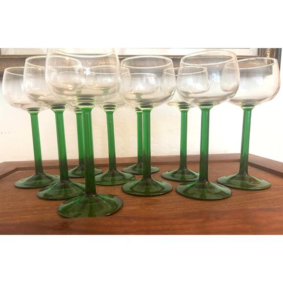 Vintage Set 10 Luminarc France Emeral Green Stem Wine Glasses Goblets 6.5" EUC!! - Picture 1 of 5